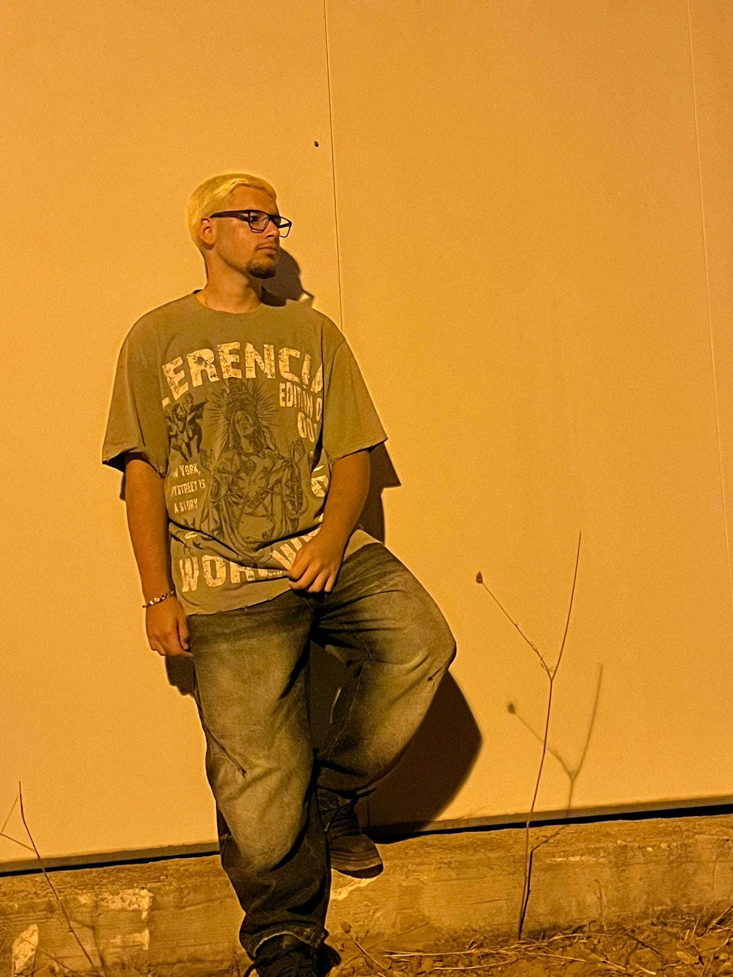 Cerencia WorlWide Distressed Tee Gray